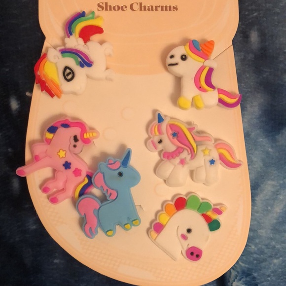 Croc jewelry Unicorns 🦄 I accept all reasonable offers Bundle 2 items for $10 - Picture 3 of 3